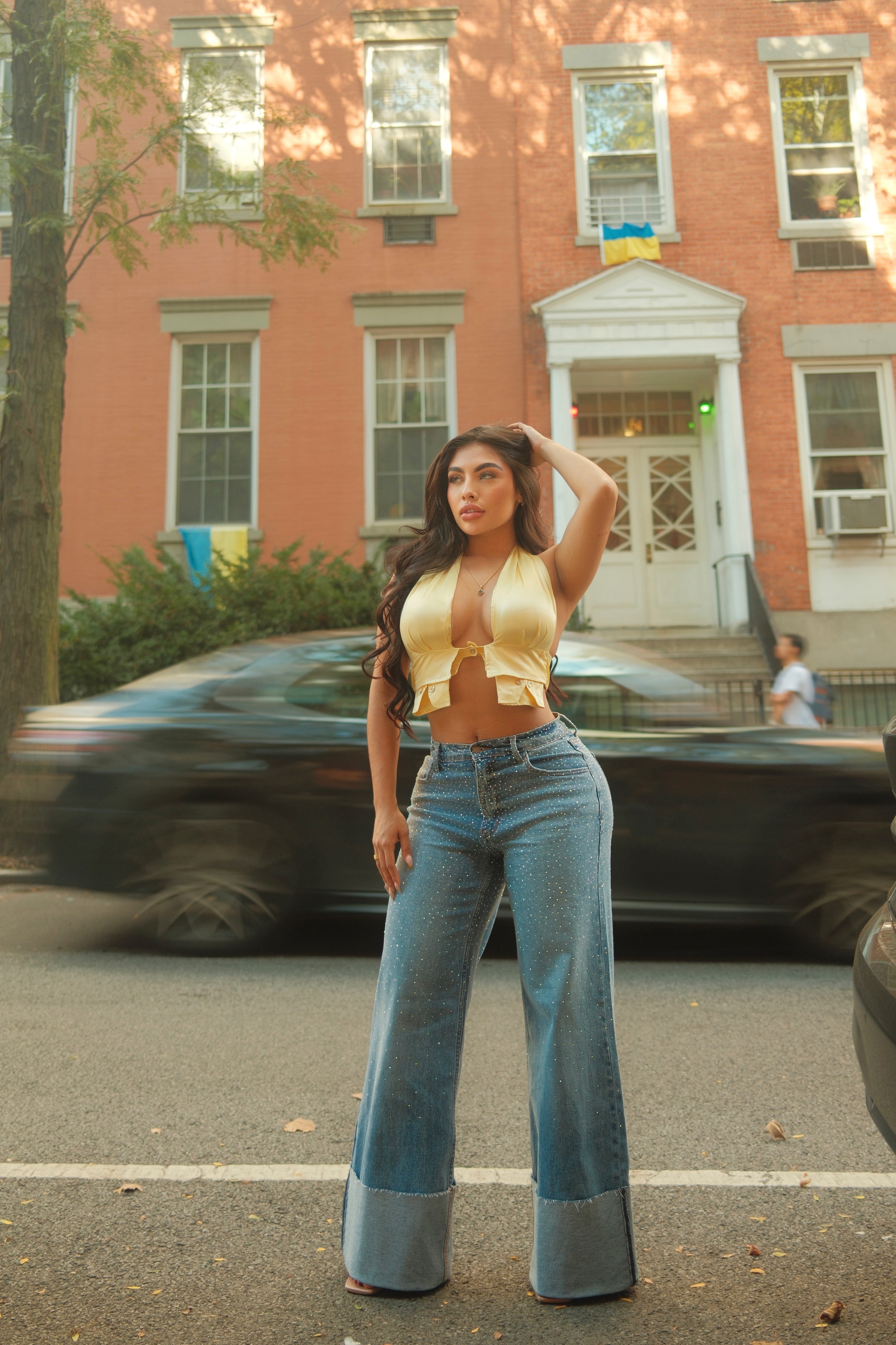 AMUSEMENT TOP - BUTTERYELLOW