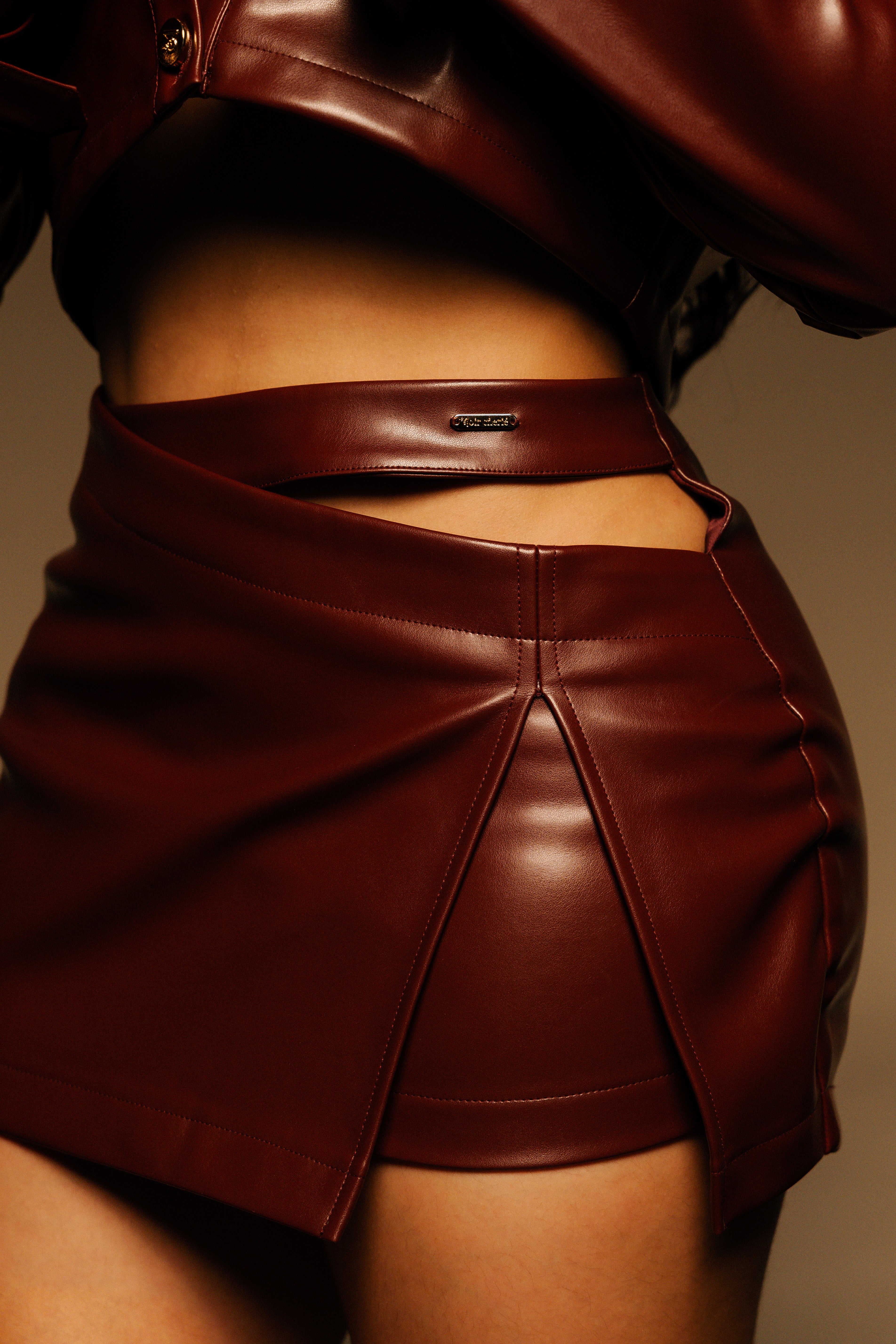 MERLOT SKIRT - BURGUNDY